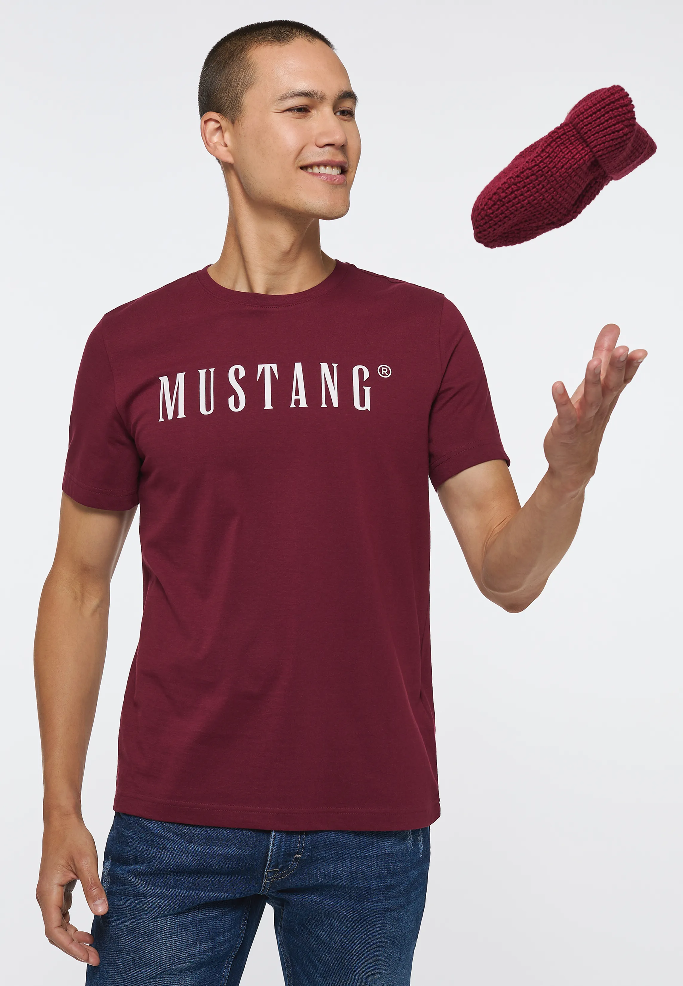 Футболка Alex C LOGO Tee красный