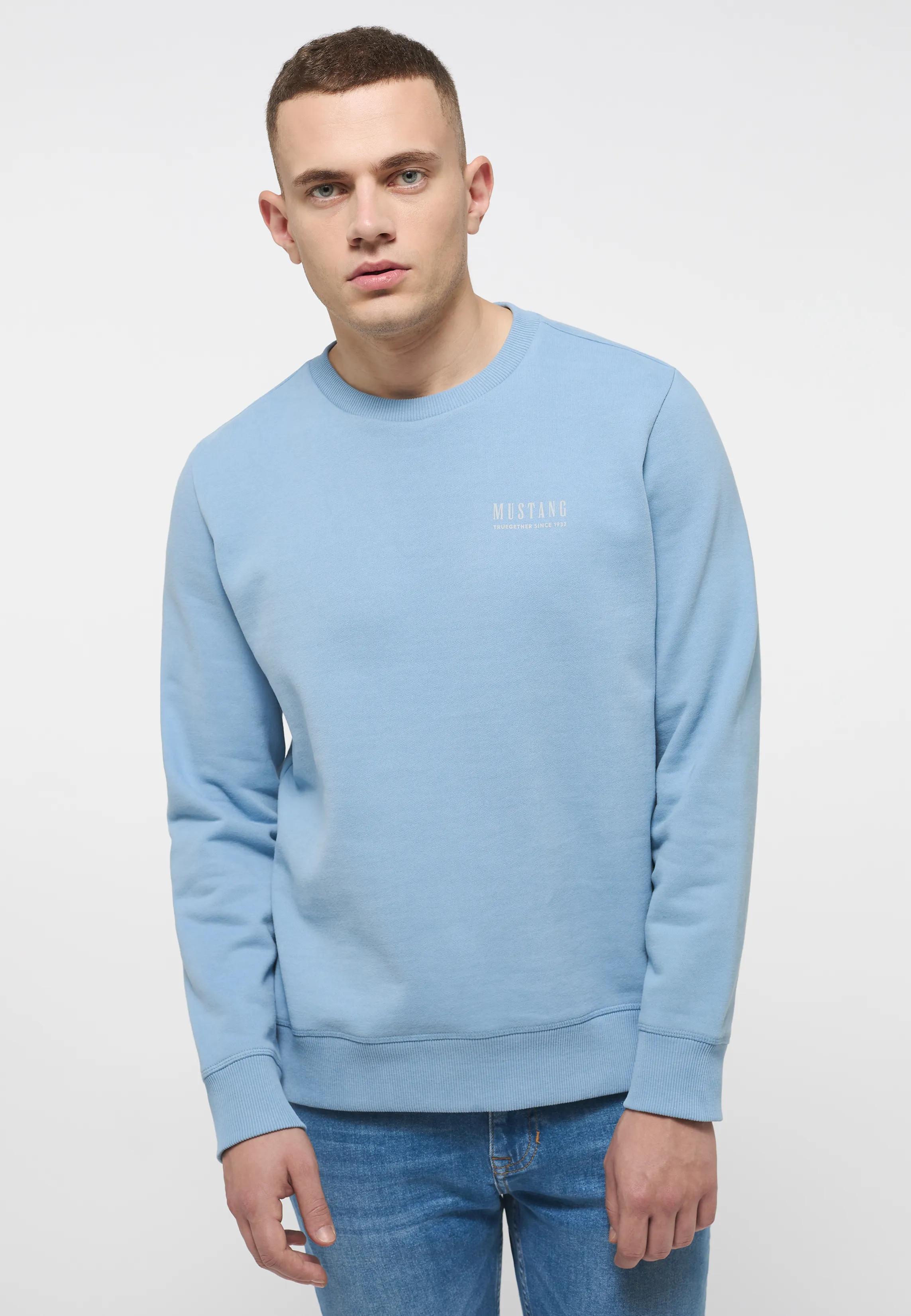 Свитшот Style Ben Crewneck - цена в официальном интернет-магазине MUSTANG