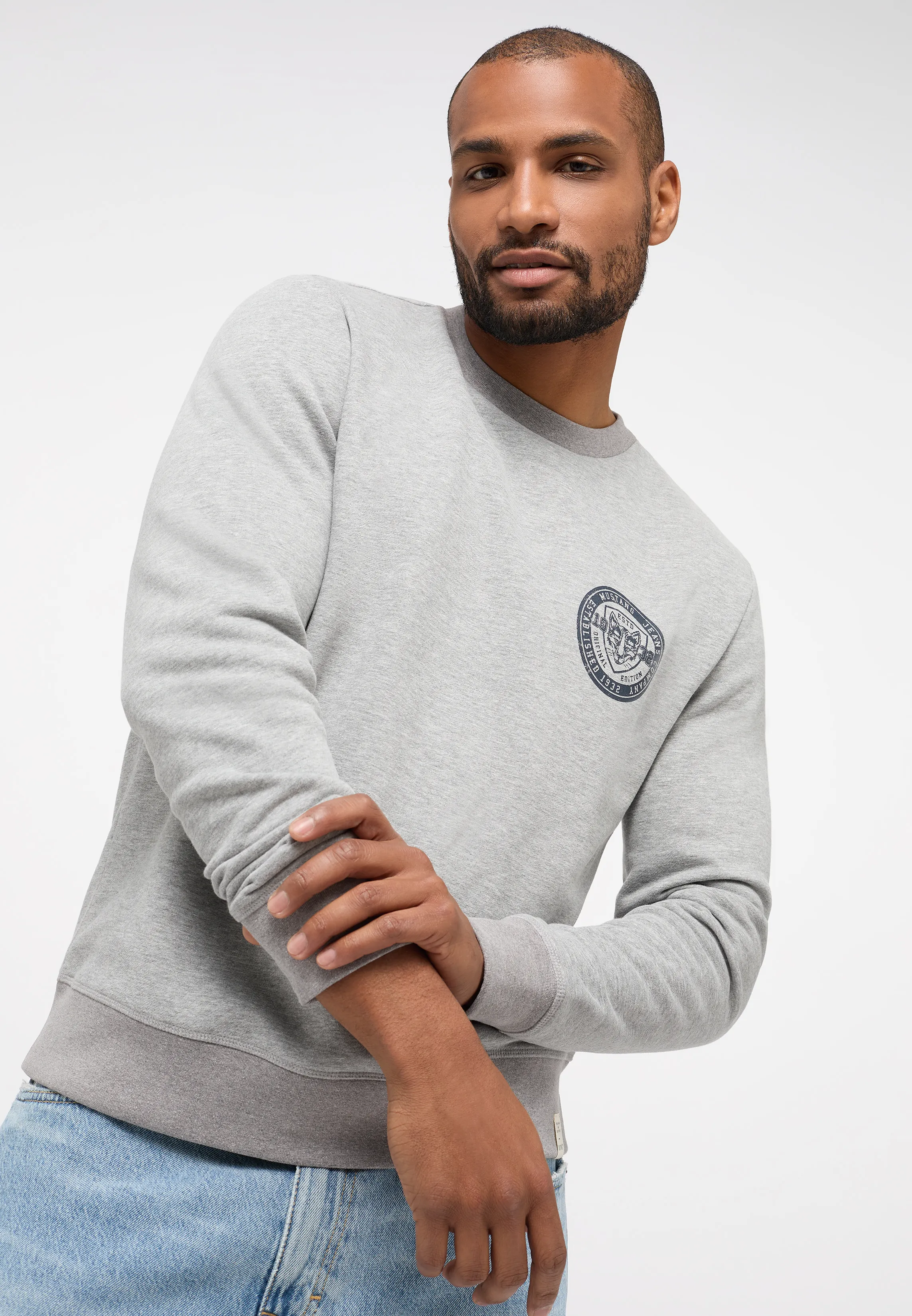 Свитшот Ben Crewneck серый