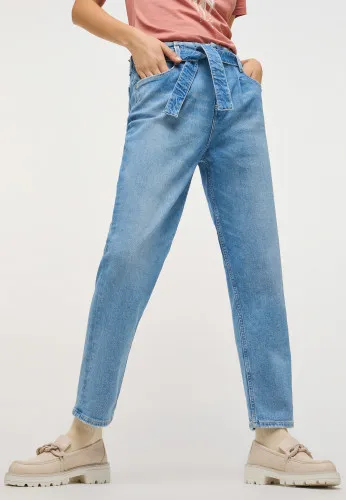 Джинсы Style Charlotte Tapered