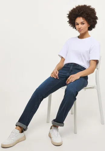 Джинсы Crosby Relaxed Straight