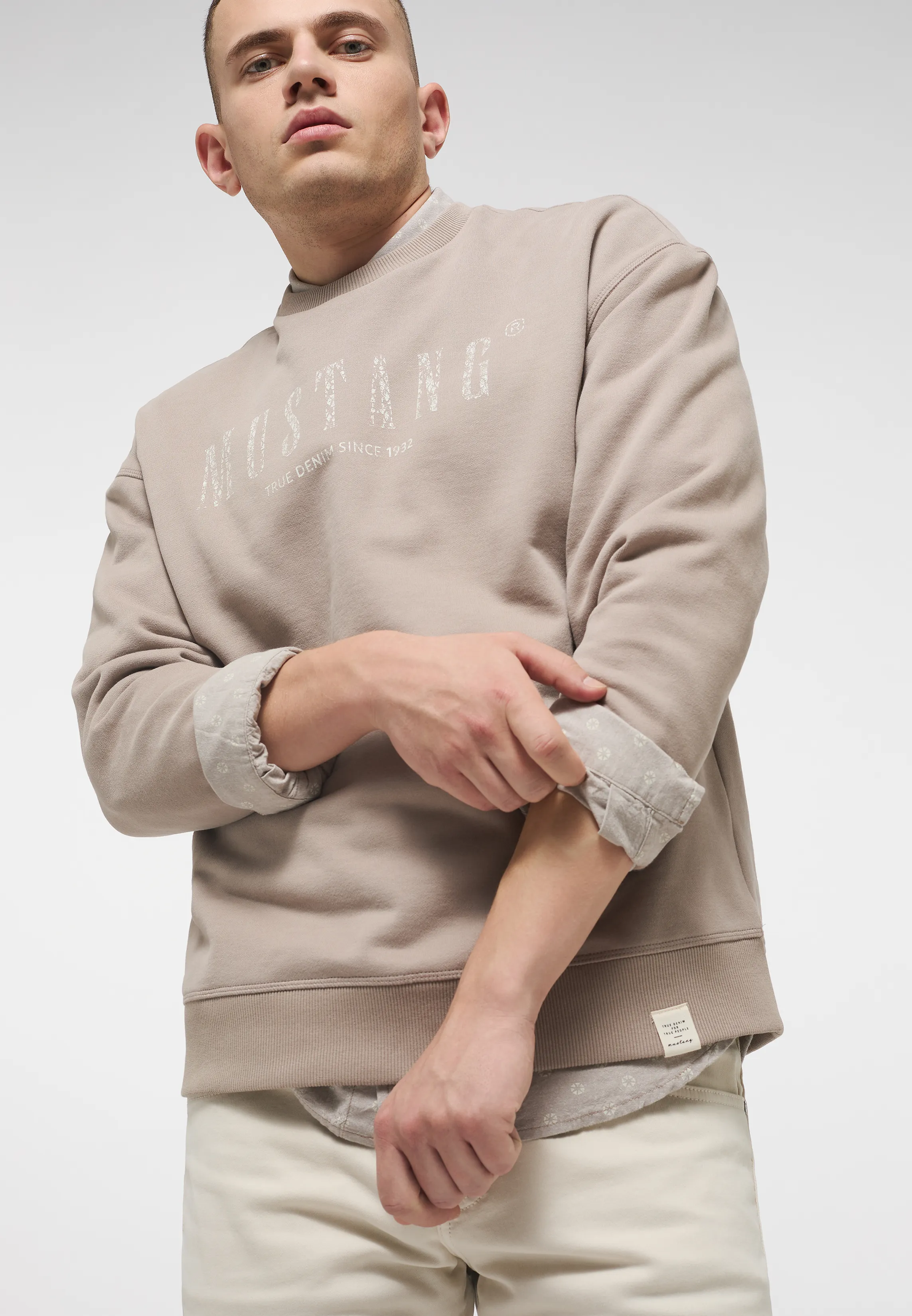 Свитшот Style Ben Modern CN бежевый