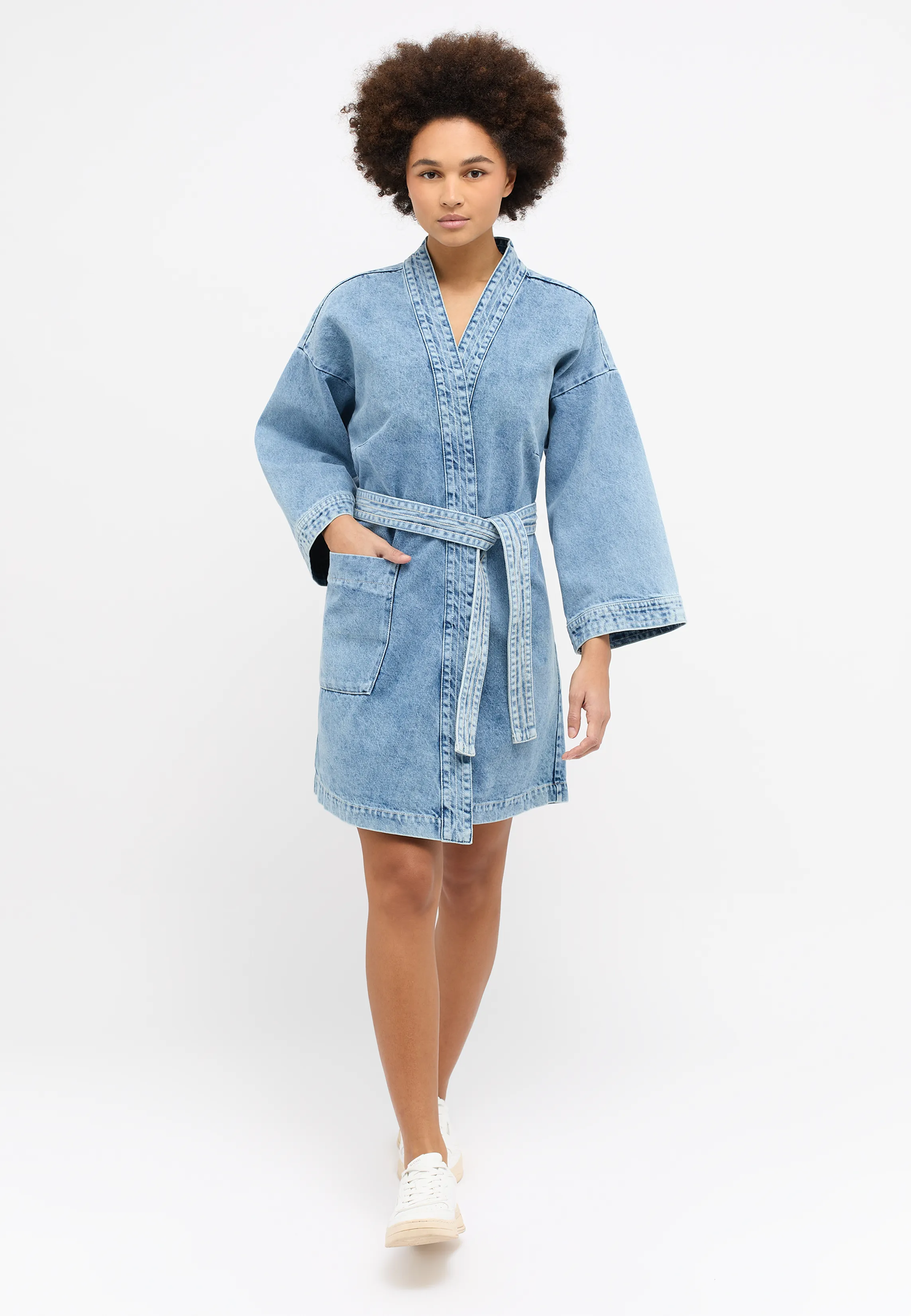 Платье Madeline Denim Dress голубой