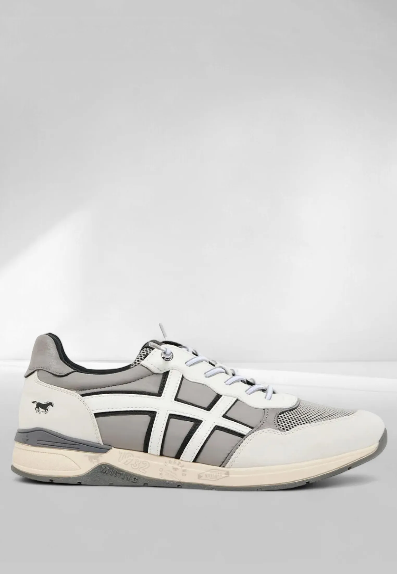 Кроссовки Schnürhalbschuh Серый